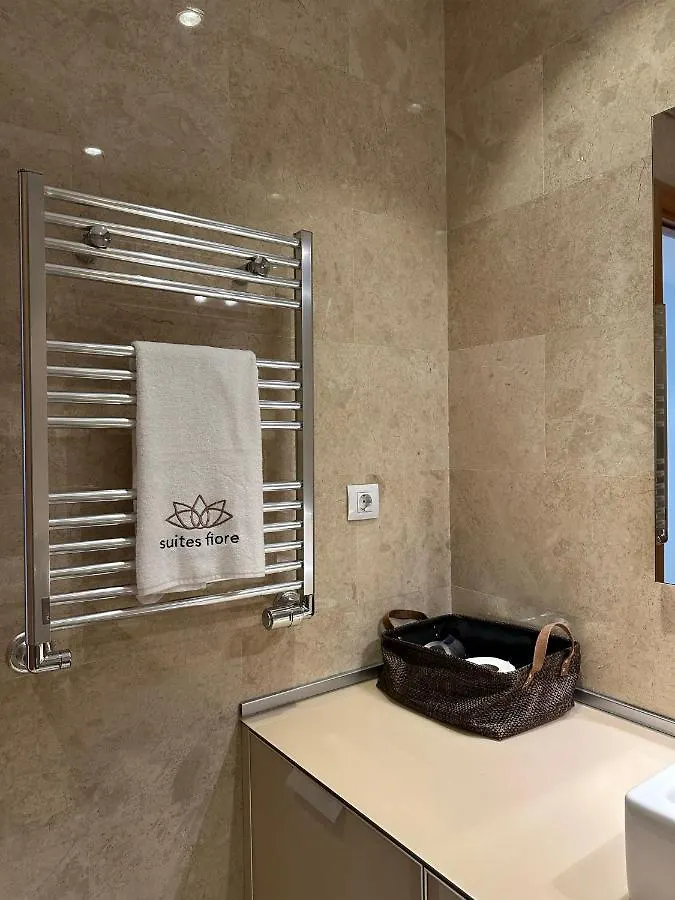 Luxury Modern 3 Bedroom & 2 Bath Apartment In Mashattan Residence, Maslak Sariyer Stambuł