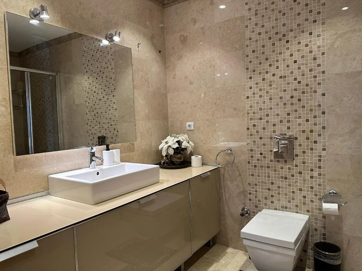 Luxury Modern 3 Bedroom & 2 Bath Apartment In Mashattan Residence, Maslak Sariyer Stambuł 0*,