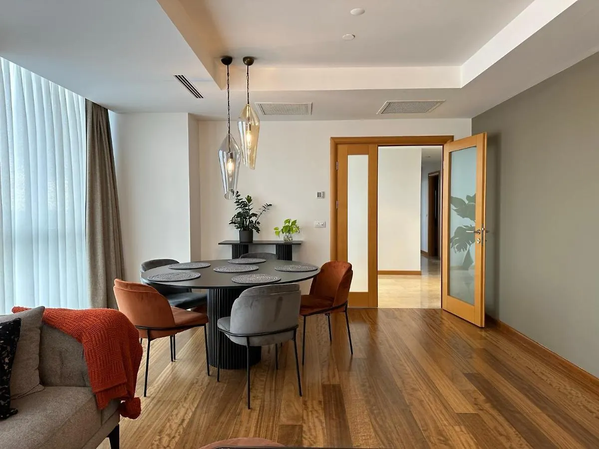 Luxury Modern 3 Bedroom & 2 Bath Apartment In Mashattan Residence, Maslak Sariyer Istambul