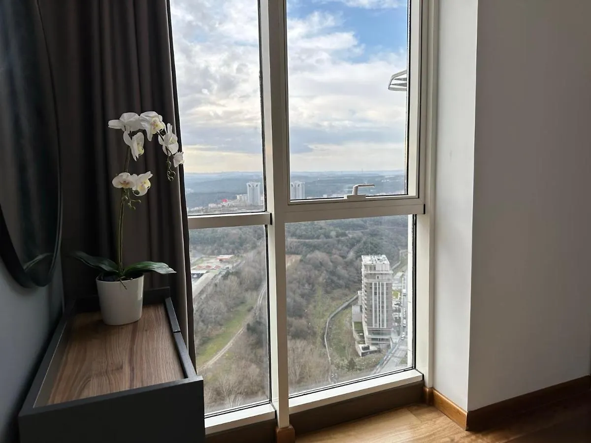 Luxury Modern 3 Bedroom & 2 Bath Apartment In Mashattan Residence, Maslak Sariyer Istambul