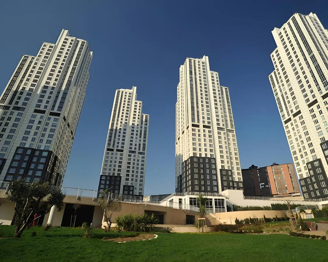 Luxury Modern 3 Bedroom & 2 Bath Apartment In Mashattan Residence, Maslak Sariyer Istambul